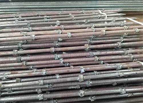 大新隧道钢花管